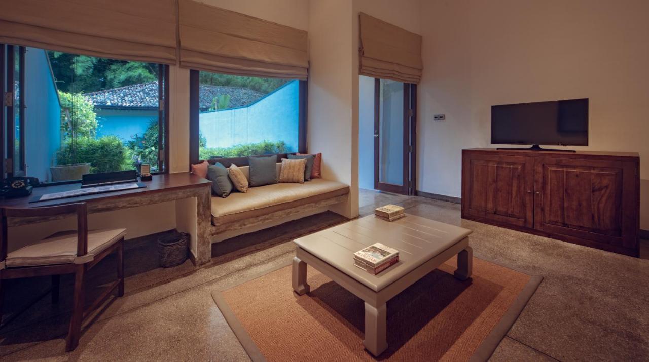 Wallawwa Katunayaka Extérieur photo